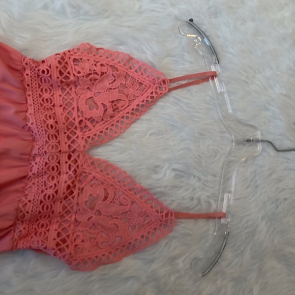 Coral embroidered sun dress - Picture 2 of 4